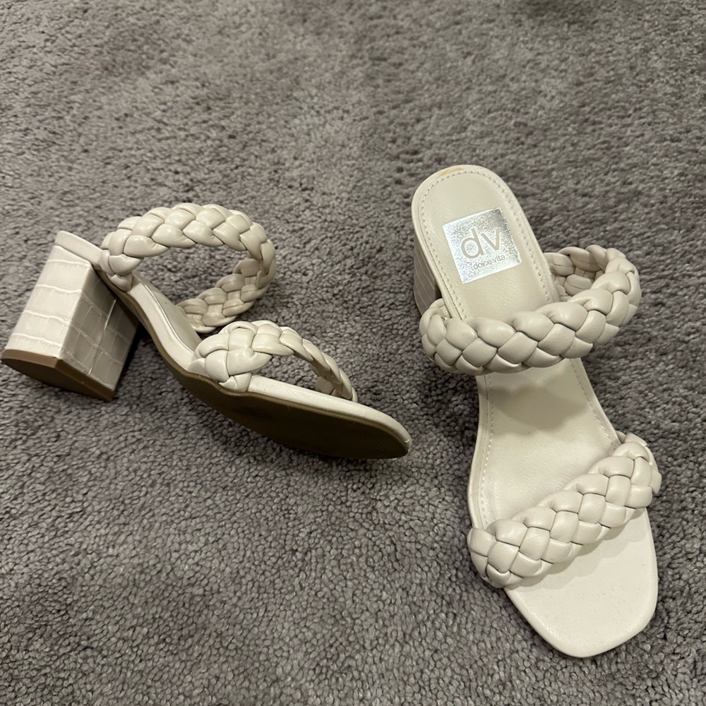 Dolce vita wedges